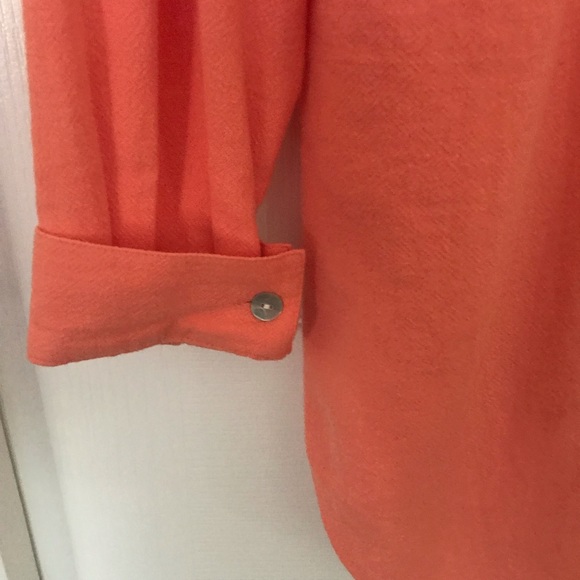 ‼️SALE‼️ 🍁 Beautiful Vintage Long Top 🍁 - Picture 4 of 5